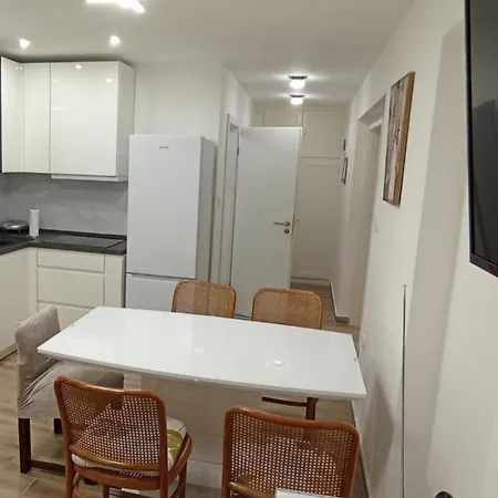 Apartman Dali Apartamento